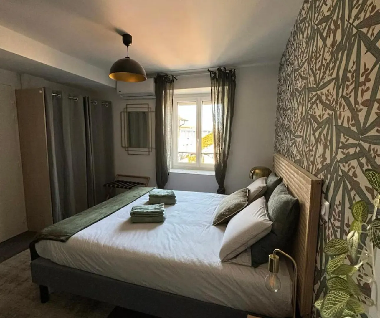 Апартаменты Hortensia Roanne Centre-Ville - Parking & Clim
